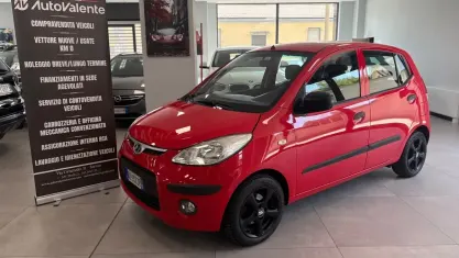 Usata Hyundai i10 Style 67 CV (49 kW) 2010 Rosso Utilitaria