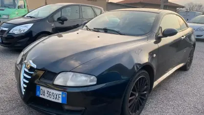 Usata Alfa Romeo GT Progression 150 CV (110 kW) 2006 Other Coupé