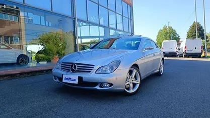 Argento(met.) Usata 2006 Mercedes CLS350 Tre volumi | 6900 €