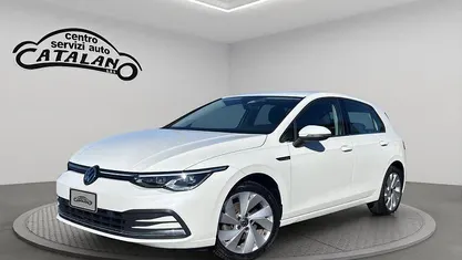 Usata VW Golf VII Executive 150 CV (110 kW) 2021 Bianco Utilitaria