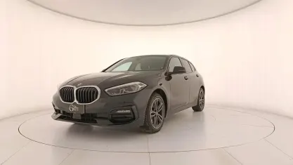 Occasion BMW 116 Sport Line 116 ch (85 kW) 2021 Noir Citadine