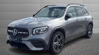 Usata Mercedes GLB200 Premium 150 CV (110 kW) 2023 Grigio SUV