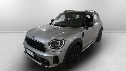Melting silver metallizzato Usata 2023 Mini Cooper D Countryman Classic SUV | 27.500 € (Buon prezzo)