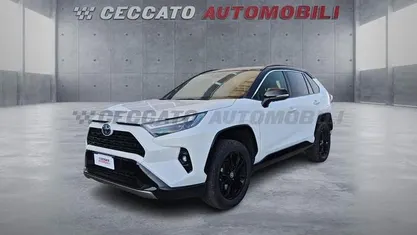 Usata 2023 Toyota RAV4 Hybrid Style SUV | 31.900 € (Ottimo prezzo)