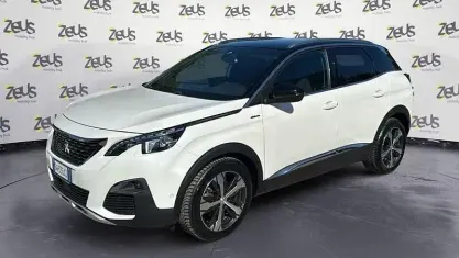 Usata Peugeot 3008 GT-line 131 CV (96 kW) 2019 Bianco SUV