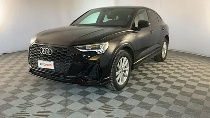 Usata Audi Q3 Sportback S-Line 150 CV (110 kW) 2020 Nero SUV