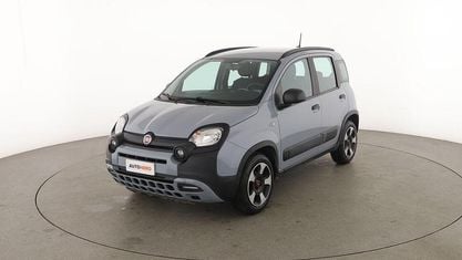 Usado Fiat Panda Cross Cross 70 HP (51 kW) 2021 Cinzento Citadino