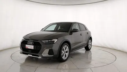 Usata Audi A1 Business 116 CV (85 kW) 2025 Grigio SUV