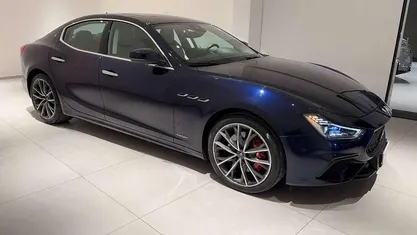 Usata 2021 Maserati Ghibli Tre volumi | 54.890 € (Buon prezzo)