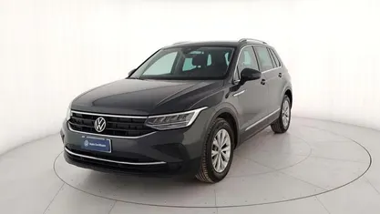 Usata VW Tiguan Life 131 CV (96 kW) 2022 SUV