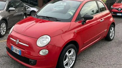 Rosso Usata 2010 Fiat 500 Due volumi | 5000 € (Buon prezzo)