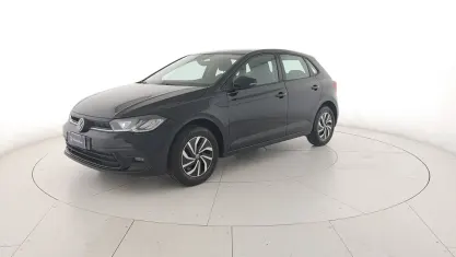 Usata VW Polo Life 95 CV (69 kW) 2025 Deep black perlato Utilitaria