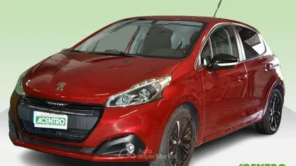 Usata Peugeot 208 Allure 82 CV (60 kW) 2018 Rosso Utilitaria
