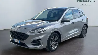 Usata Ford Kuga 120 CV (88 kW) 2021 Solar silver SUV