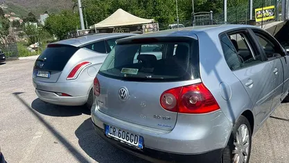 Usata VW Golf IV 140 CV (102 kW) 2004 Argento Berlina