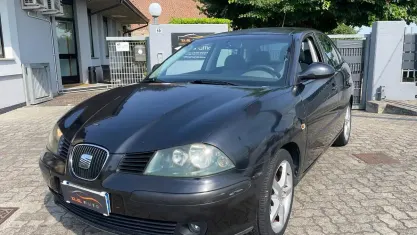 Usata Seat Ibiza 75 CV (55 kW) 2004 Nero Utilitaria