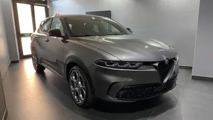 Nuova Alfa Romeo Sprint Sprint 160 CV (117 kW) 2025 Grigio Coupé