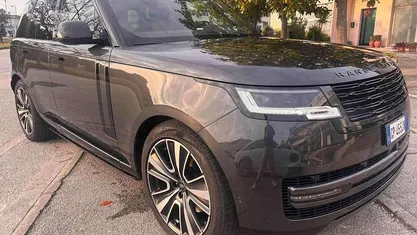 Usata Land Rover Range Rover HSE 249 CV (183 kW) 2023 SUV