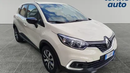 Beige Usata 2019 Renault Captur SUV | 12.490 € (Ottimo prezzo)
