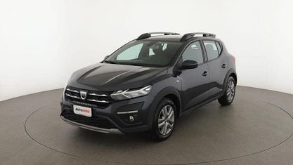 Usata Dacia Sandero Comfort 91 CV (66 kW) 2021 Grigio Utilitaria