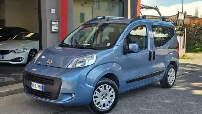 Usata Fiat Qubo Trekking 77 CV (56 kW) 2012 Azzurro Monovolume