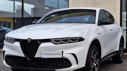 Bianco Usata 2024 Alfa Romeo Tonale Veloce SUV | 29.700 € (Buon prezzo)