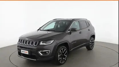 Usado Jeep Compass Limited 140 CV (102 kW) 2017 Gris SUV