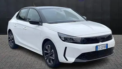 Usata Opel Corsa 101 CV (74 kW) 2025 Utilitaria