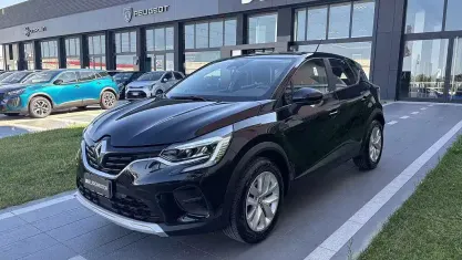Usata Renault Captur Equilibre 101 CV (74 kW) 2024 Nero SUV