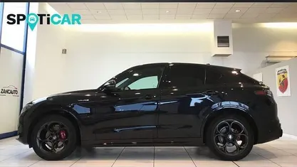 Usata Alfa Romeo Stelvio Veloce 210 CV (154 kW) 2024 Nero SUV