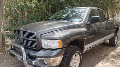 Occasion Dodge Ram 245 ch (180 kW) 2002 Gris Pick-up