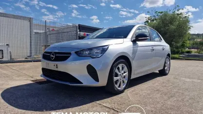 Usata Opel Corsa Edition 75 CV (55 kW) 2023 Argento Utilitaria