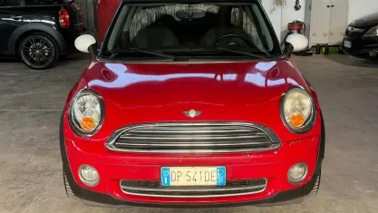 Usata Mini Cooper Chili 120 CV (88 kW) 2008 Rosso Utilitaria