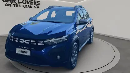 Usado Dacia Sandero Expression 101 CV (74 kW) 2023 Azul Utilitario