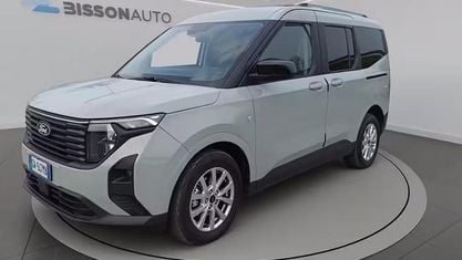 Gebraucht Ford Tourneo Courier Titanium 126 PS (92 kW) 2024 Grau Van / Kleinbus