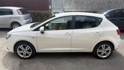 Usata Seat Ibiza Style 82 CV (60 kW) 2013 Berlina