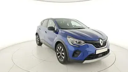 Usata Renault Captur Evolution 101 CV (74 kW) 2024 Blu SUV