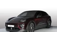 Rubino rame metallizzato Nuova 2025 Porsche Macan SUV | 101.052 € (Super prezzo)