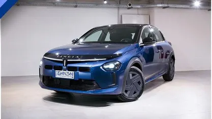 Usata Lancia Ypsilon 110 CV (80 kW) 2025 Utilitaria