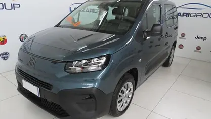 Usata Fiat Doblò 131 CV (96 kW) 2025 Monovolume
