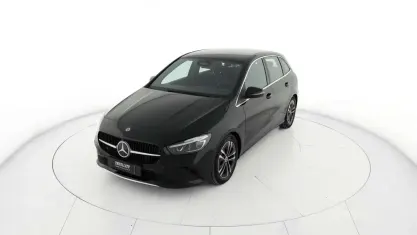 Usata Mercedes B180 Advanced 116 CV (85 kW) 2023 Nero Utilitaria