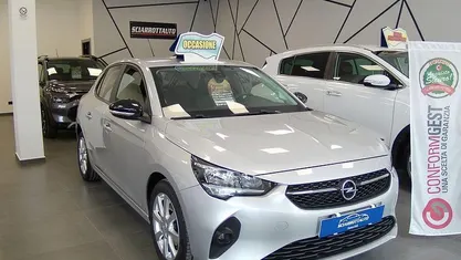 Usata Opel Corsa Edition 102 CV (75 kW) 2023 Argento Utilitaria