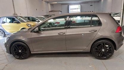 Usata VW Golf VII 90 CV (66 kW) 2015 Grigio scuro Berlina