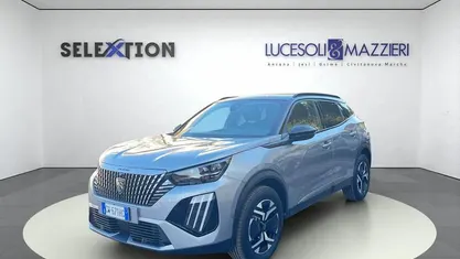 Usata Peugeot 2008 GT 131 CV (96 kW) 2024 Grigio SUV