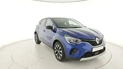 Usata Renault Captur Evolution 101 CV (74 kW) 2024 Blu SUV