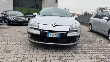 Usata Renault Mégane GrandTour 110 CV (80 kW) 2013 Grigio Station wagon