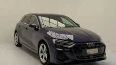 Blu navarra Usata 2024 Audi A3 Ambiente Due volumi | 34.900 € (Buon prezzo)