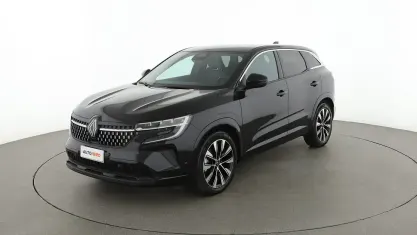 Begagnad Renault Austral Techno 200 HK (147 kW) 2023 Svart SUV