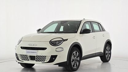 Gebraucht Fiat 600 Icon 110 PS (80 kW) 2025 Other SUV