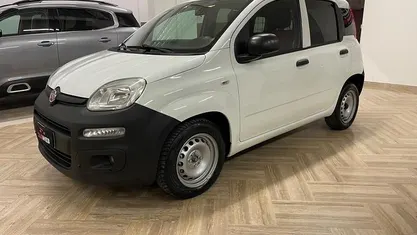 Bianco Usata 2019 Fiat Panda Easy Due volumi | 4990 € (Ottimo prezzo)